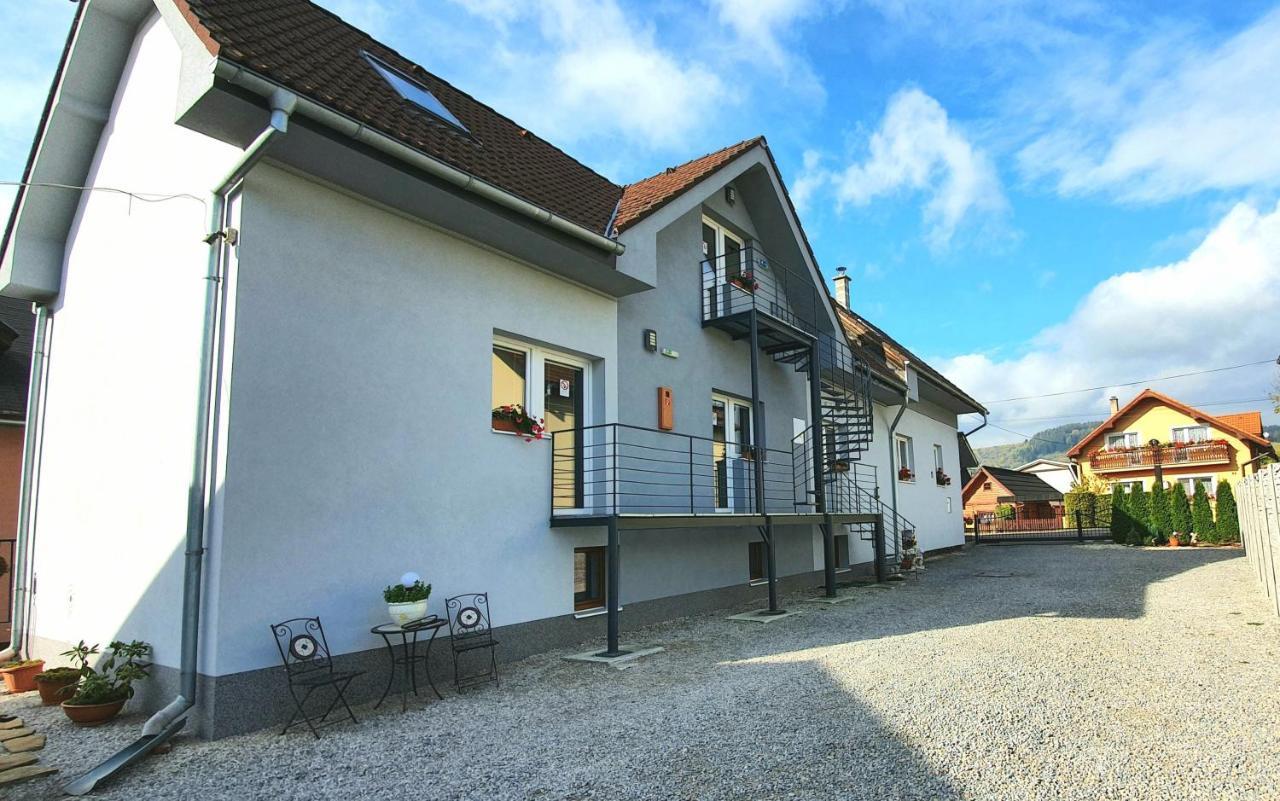 Apartmany Miluska Bešeňová Dış mekan fotoğraf