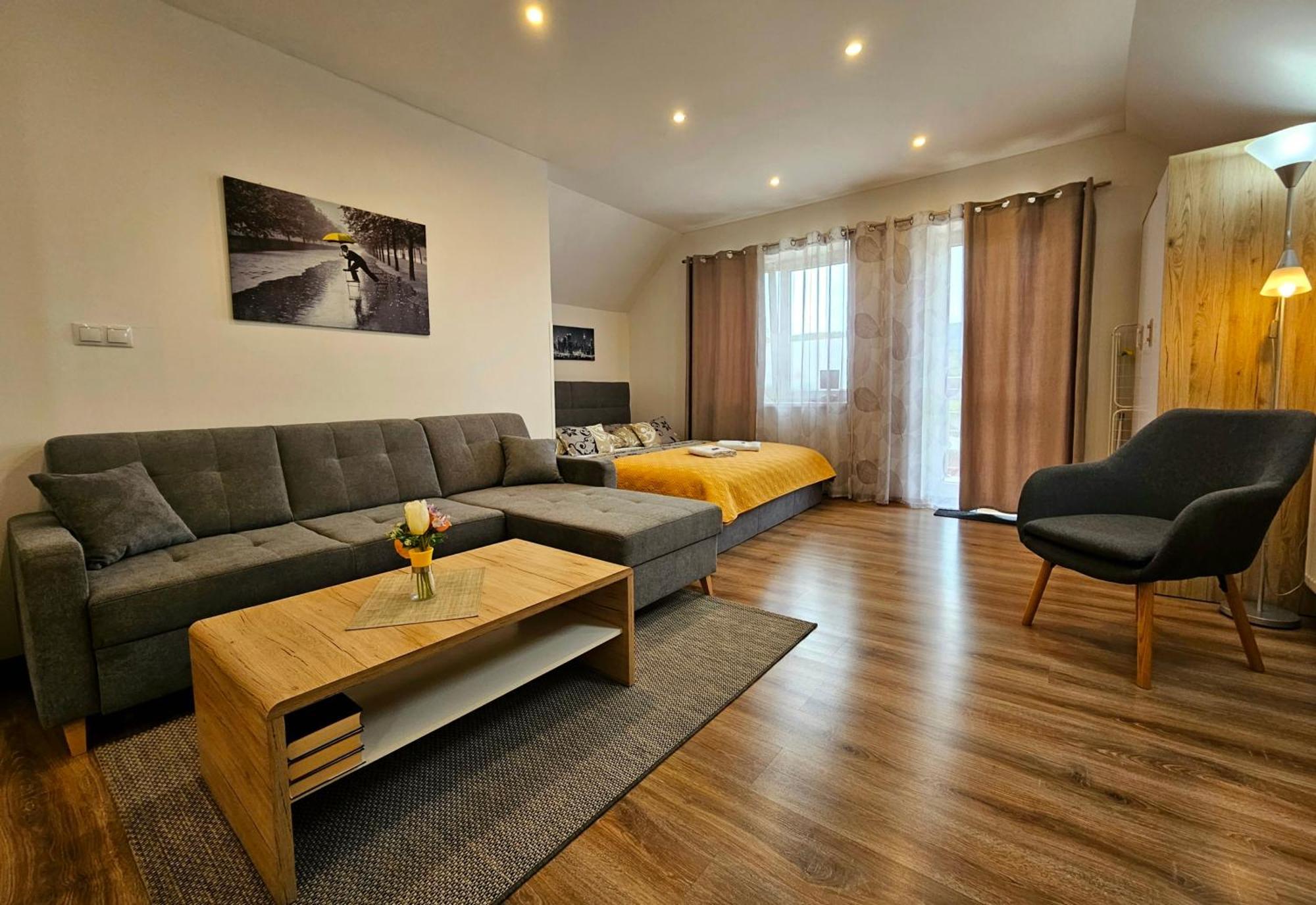 Apartmany Miluska Bešeňová Dış mekan fotoğraf